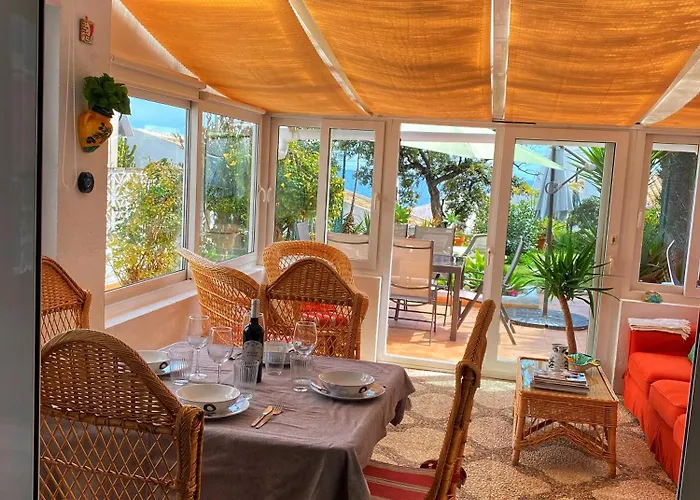 Casa Jardin Del Mar アパート エステポナ